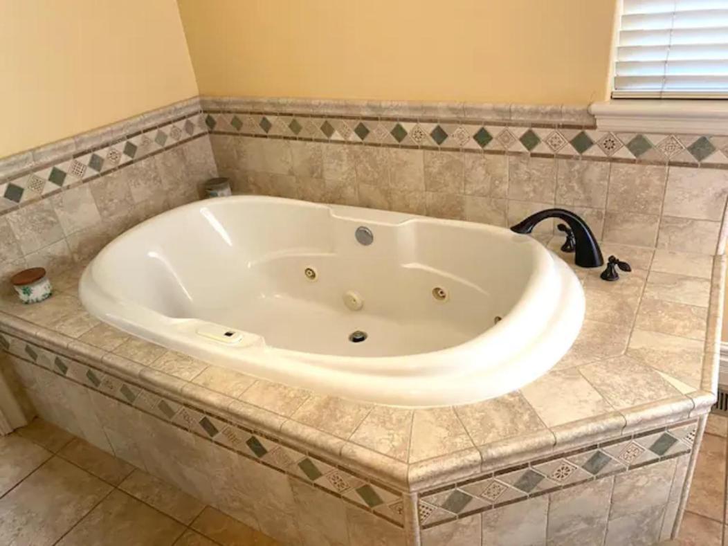 Private Master Suite With Sauna And Bathtub Fair Oaks Kültér fotó